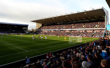 球联赛中掀 球联赛中掀