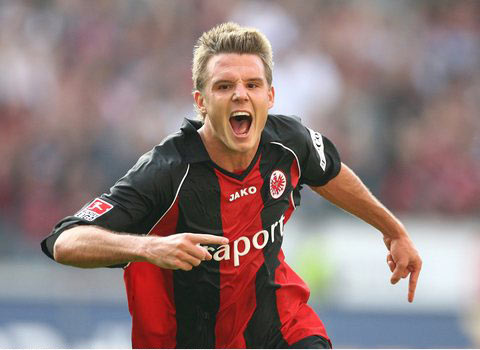 奠定坚实基 奠定坚实基